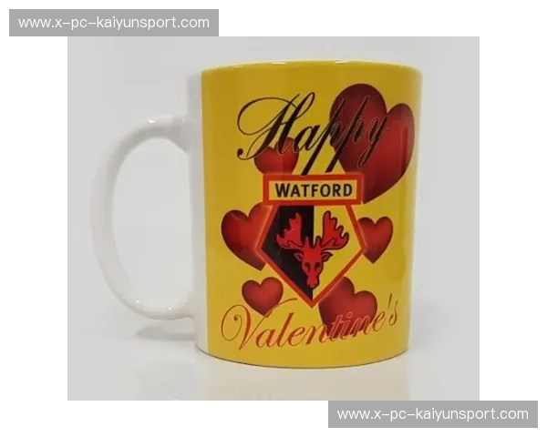 梦剧场的权力游戏：当红魔血统遇上铁锤帮的硬核浪漫